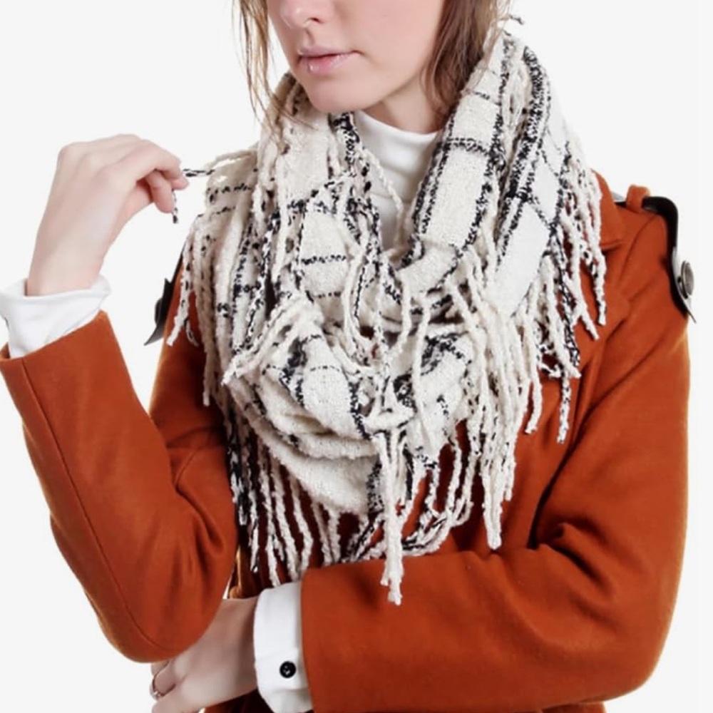 Women’s plaid winter infinity scarf